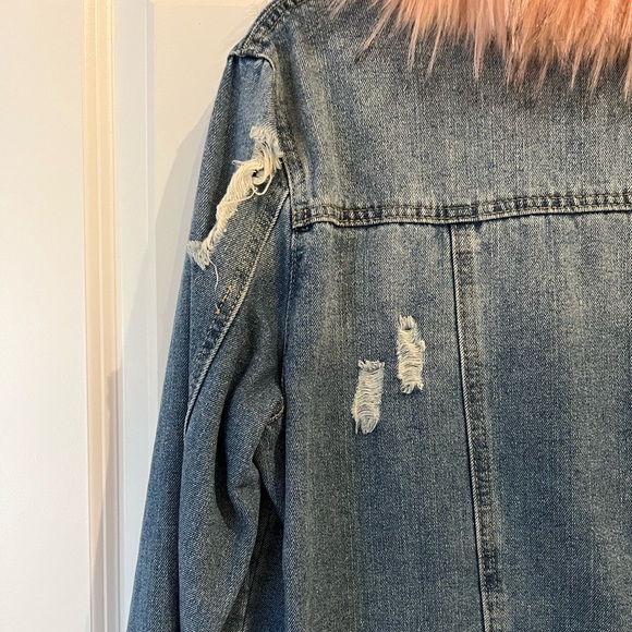 Forever 21 denim jacket - Picture 2 of 6